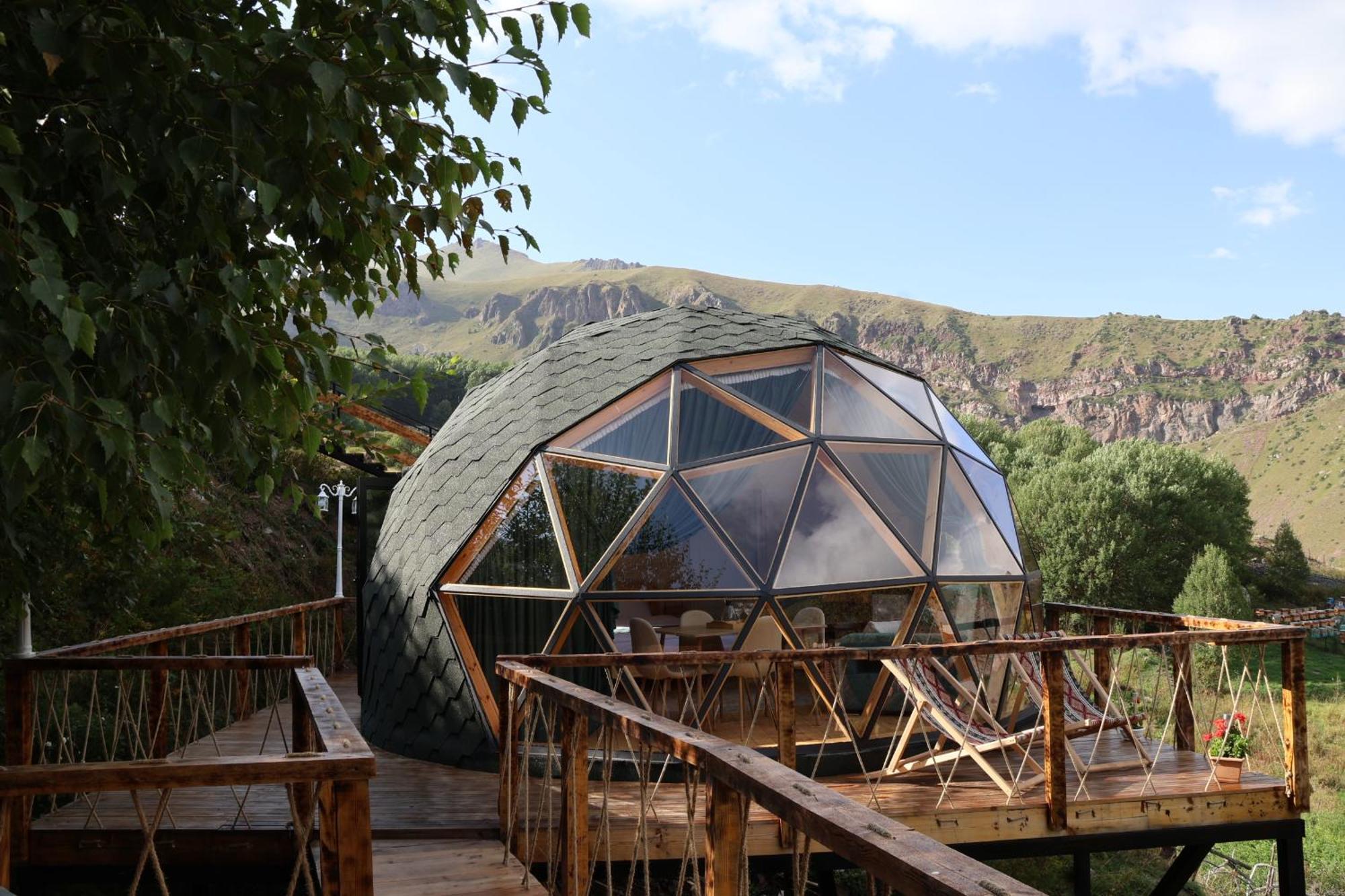 Glamping Emerald Kazbegi Esterno foto